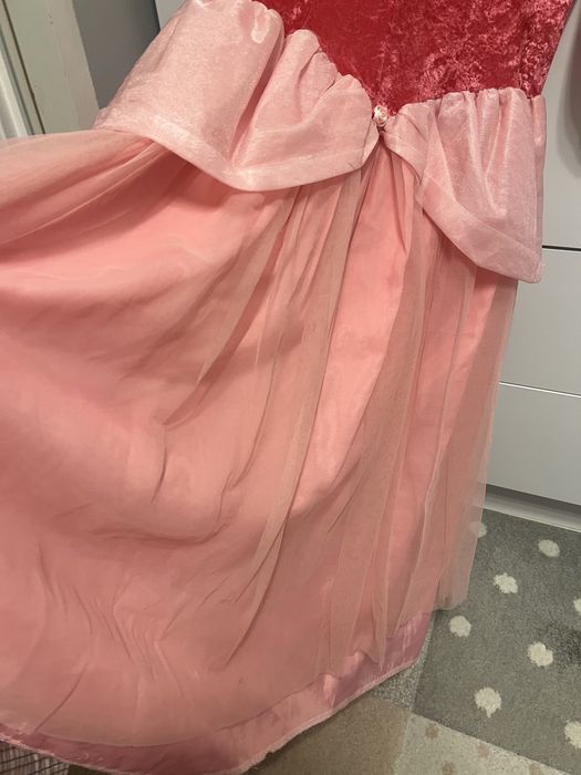 Sukienka ksiezniczki przebranie 134-140