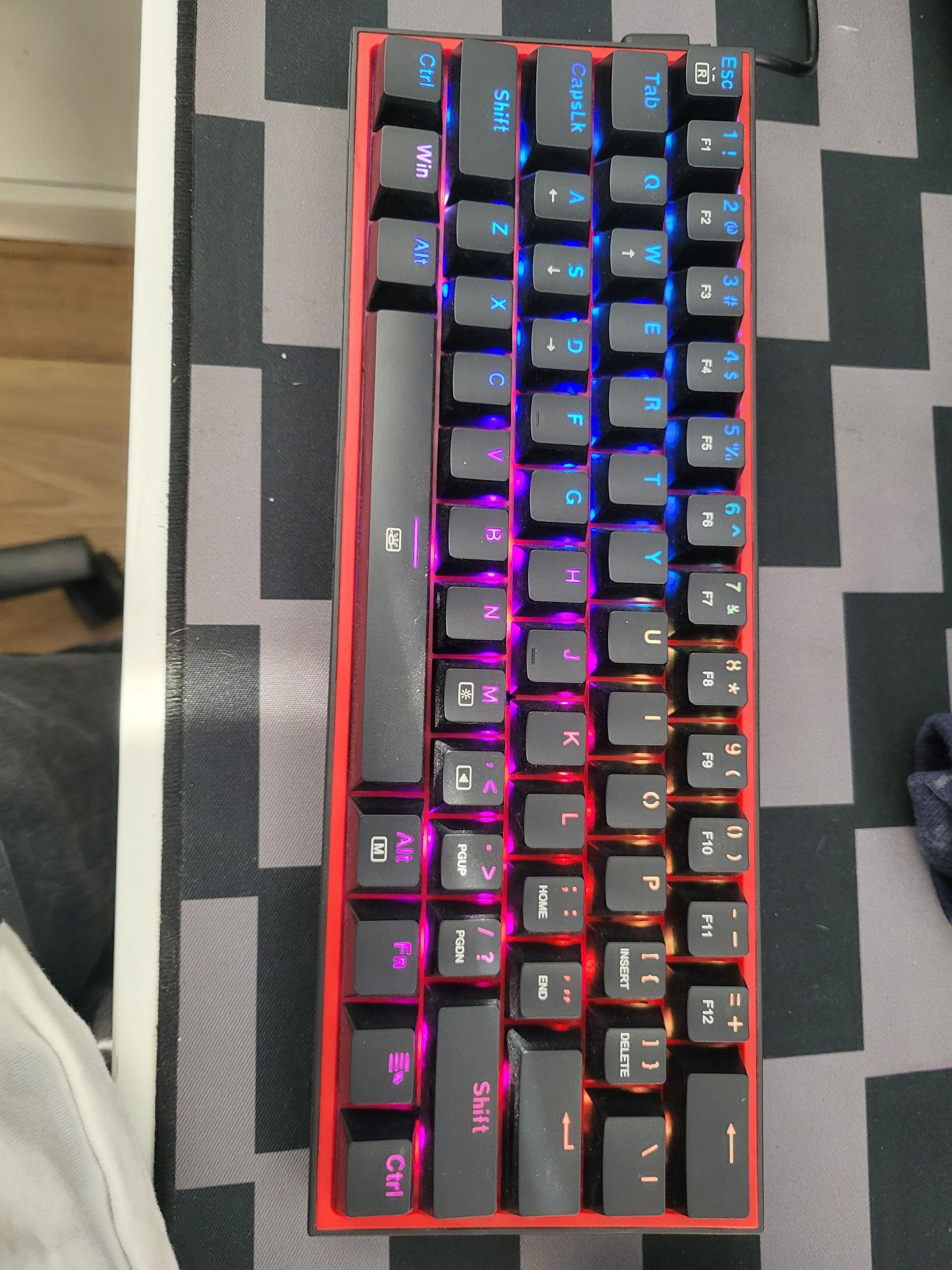 Klawiatura Redragon model : k617 - rgb