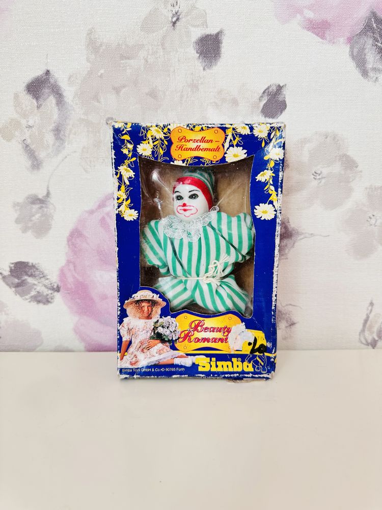 Klaun lalka porcelanowa, kolekcjonerska lalka Simba