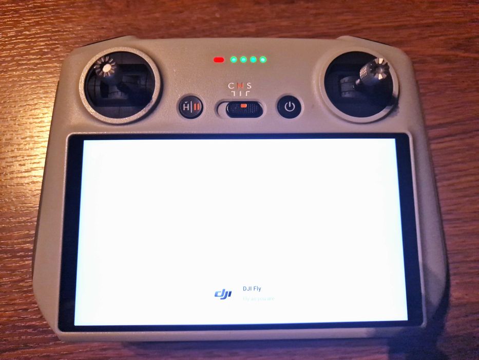 Kontroler DJI RC (od mini 3 pro)