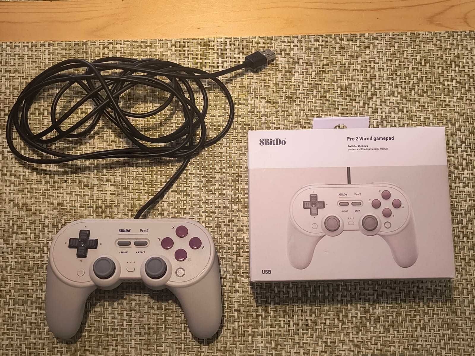 Pad 8BitDo Pro 2 wired WINDOWS/SWITCH