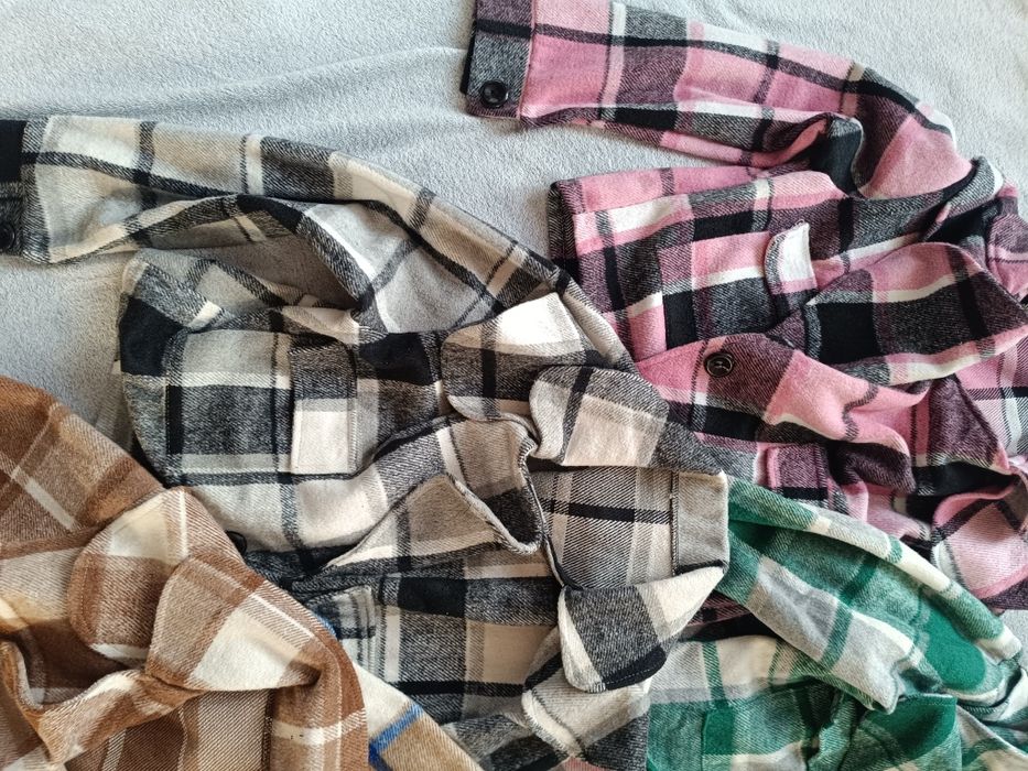 Krata kratka wiosenna kurtka narzutka kurteczka koszulowa guzik