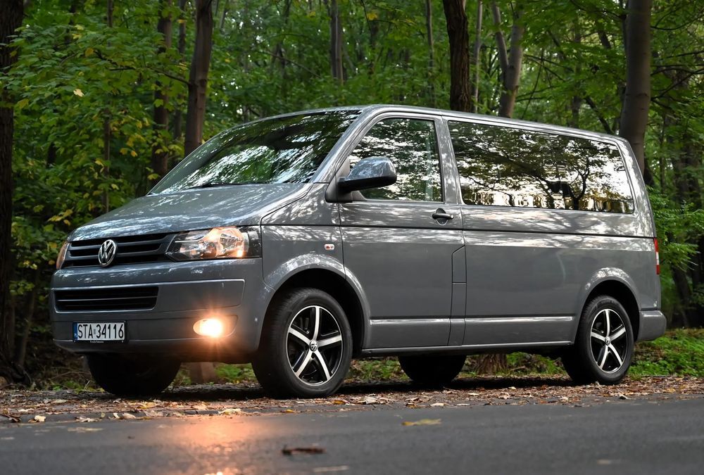 Volkswagen Transporter LIFT Automat DSG Krajowy Vat 23% Nowy rozrząd Kolor Natural Grey