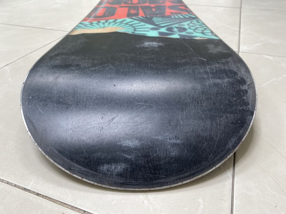 Prancha snowboard solomon pulse 156 usada