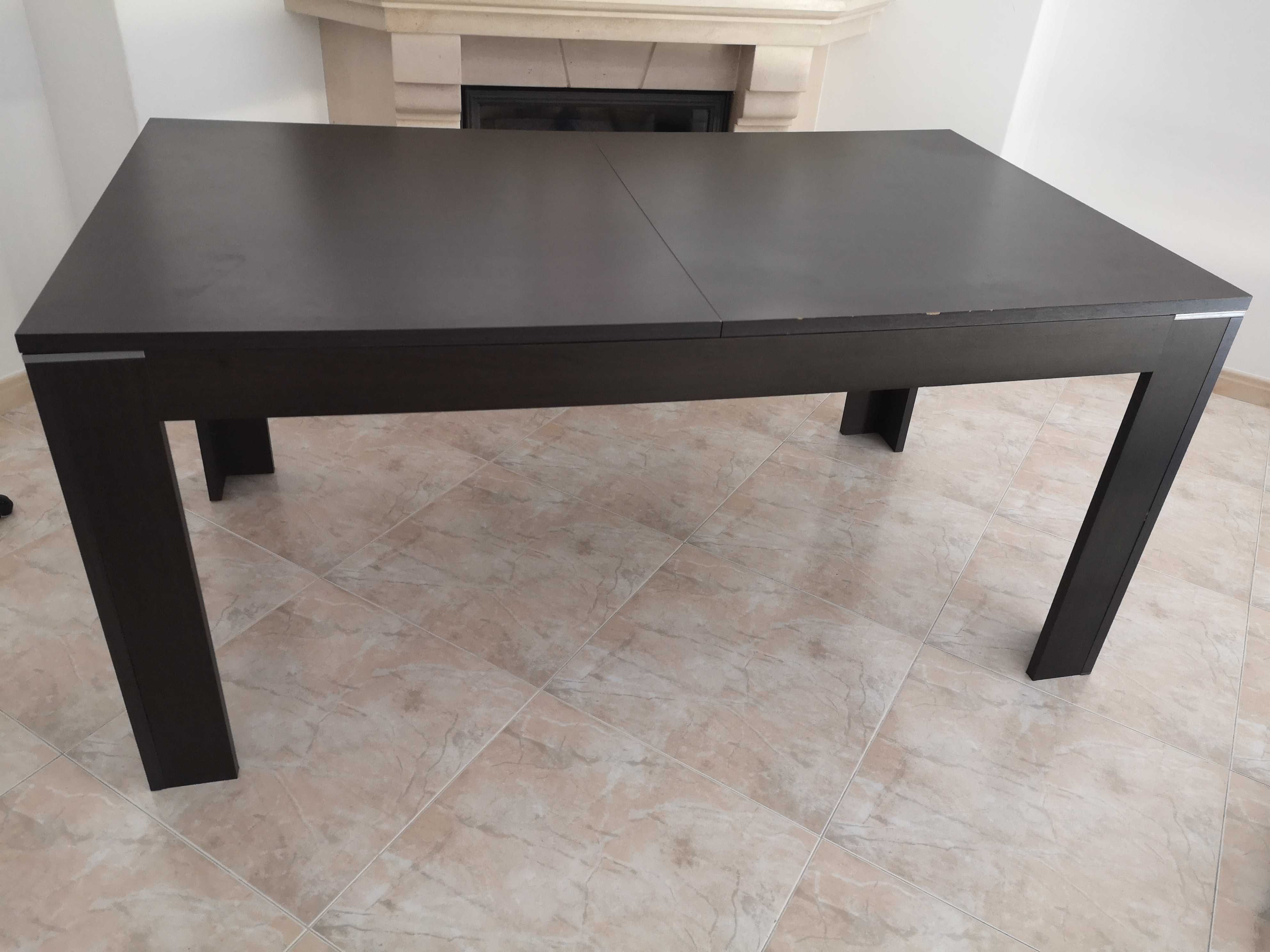 Mesa de sala de jantar extensível / Móvel para TV e arrumação