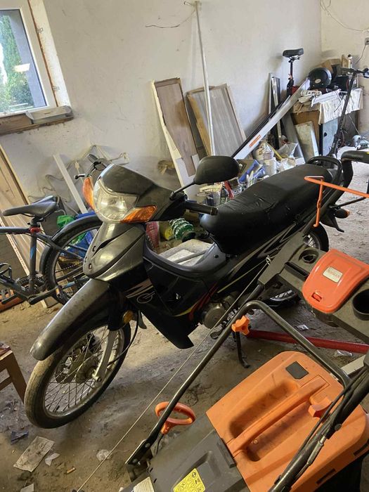Skuter Ferro 125