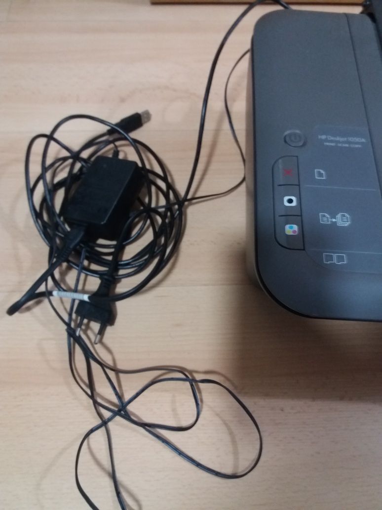 Impressora HP deskjet 1050 All in one