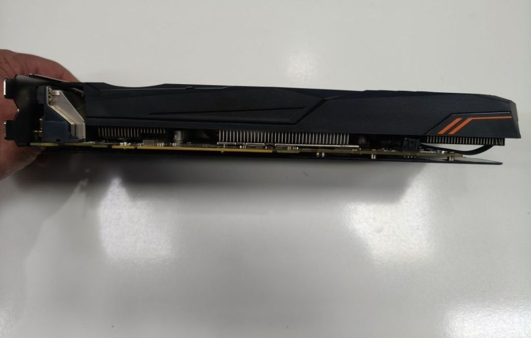 Відеокарта Gigabyte GTX1060 Aorus 6Gb