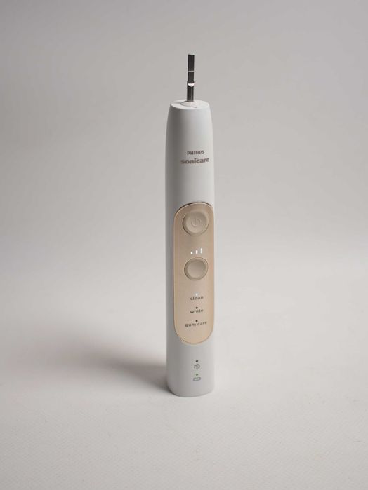 Акумуляторна зубна щітка Philips Sonicare ExpertResults 6100 HX751V