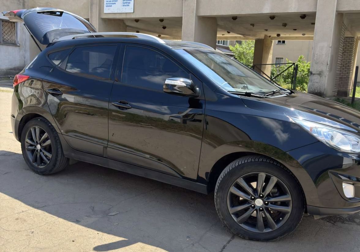 Hyundai tucson другого покоління