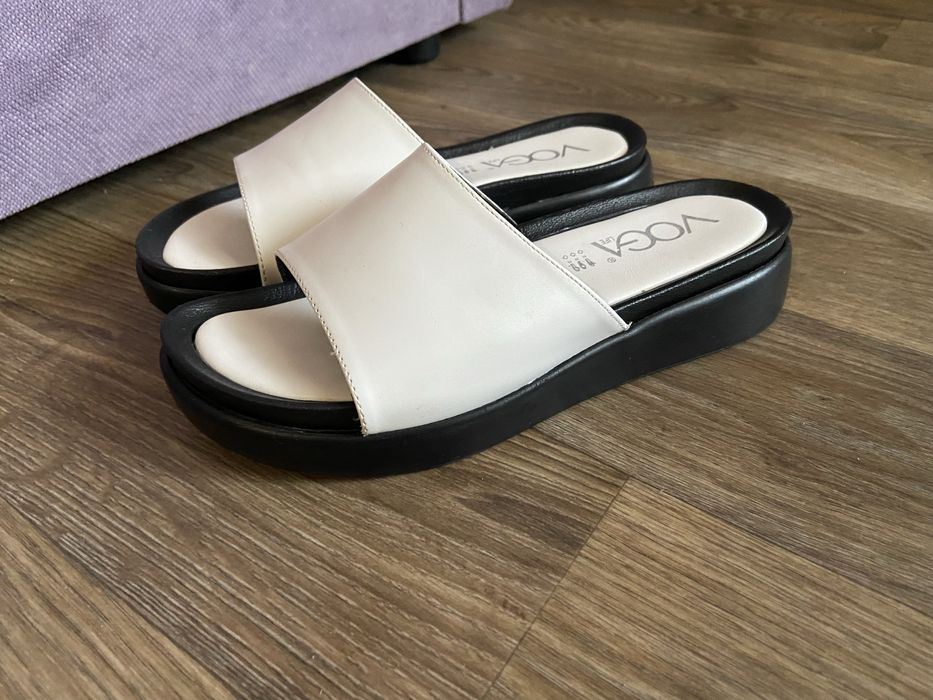 Шльопанці шлёпки шкіряні 37 р