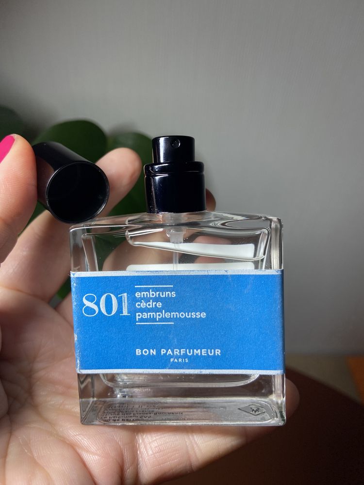 801 sea spray, cedar, grapefruit Bon Parfumeur