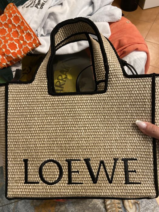 Loewe mala bege
