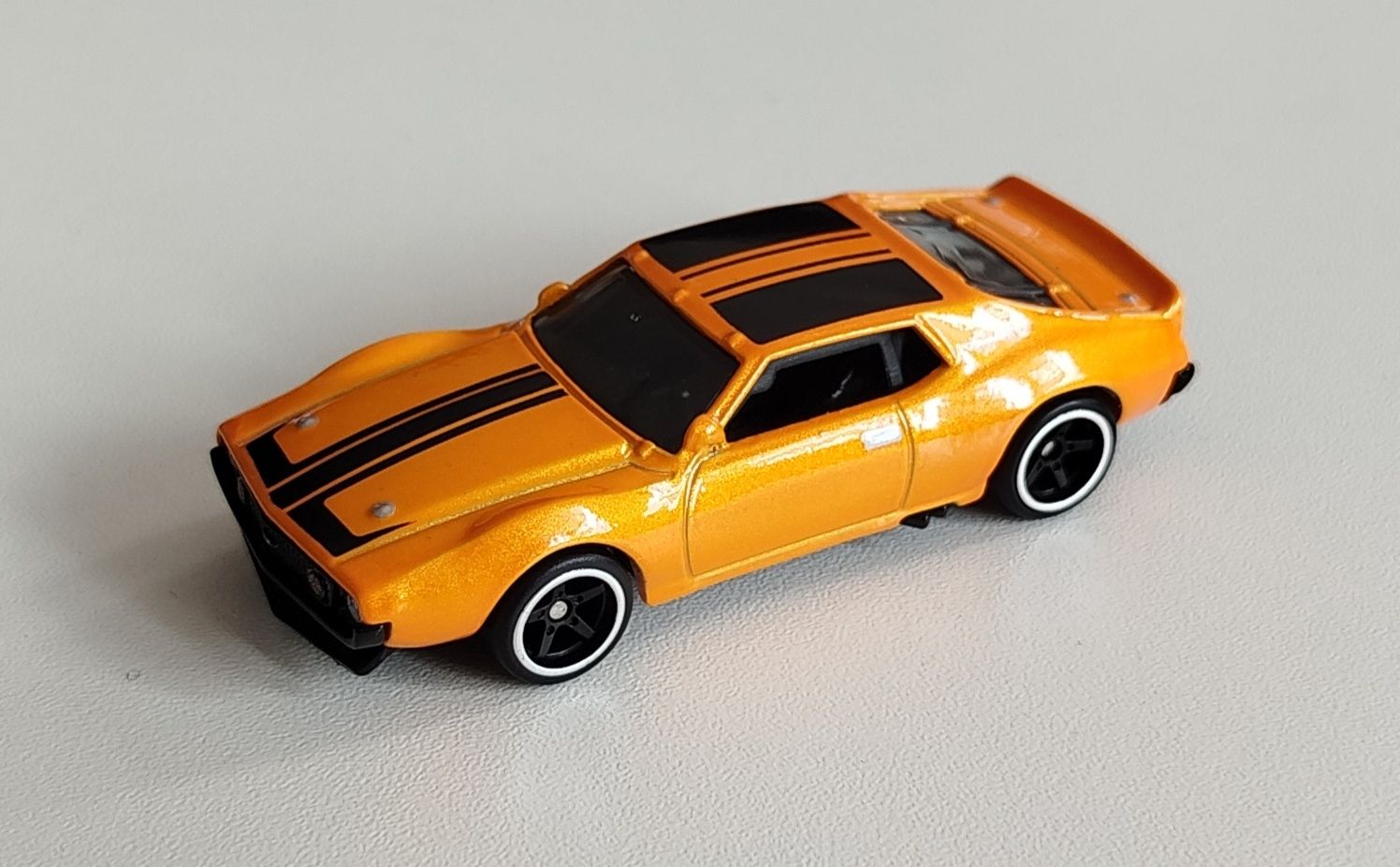 Hot Wheels '71 AMC Javelin Premium