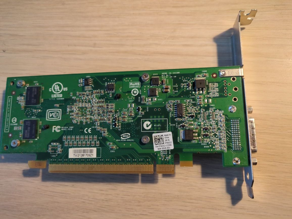 Karta graficzna Nvidia Quadro NVS 290 0TW212 256MB model P538 pci-e16x