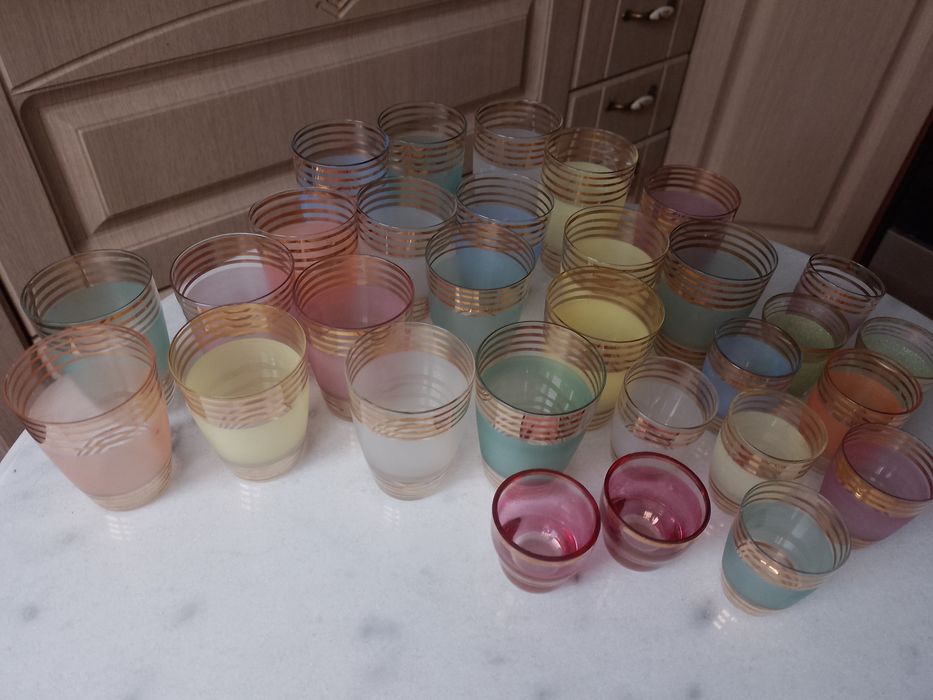 Вироби з кольорового скла