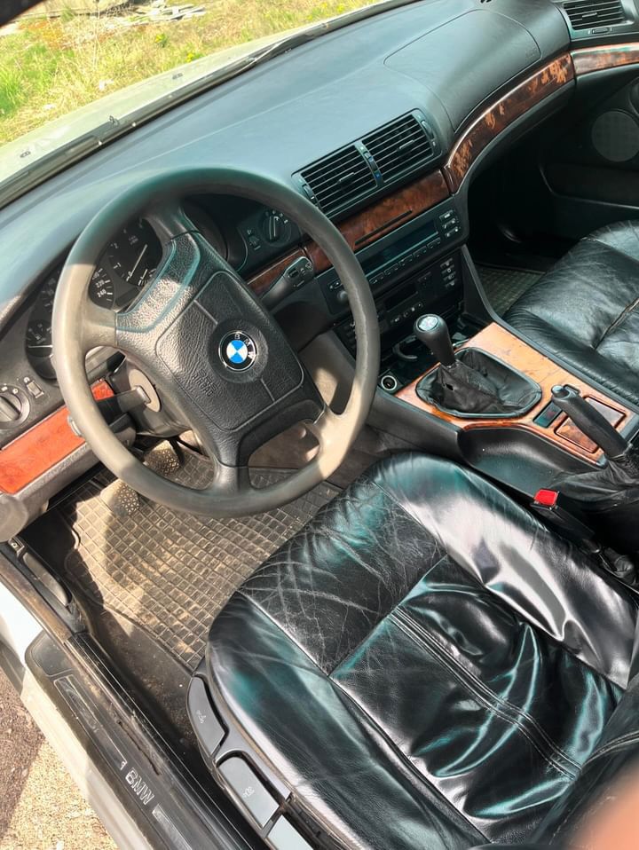 Автомобіль BMW  e 39 525 1996 р.