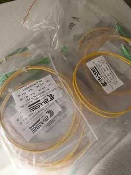 Patchcord światłowód SC/APC jednomodowy simplex 1m. Komplet - 25 szt.