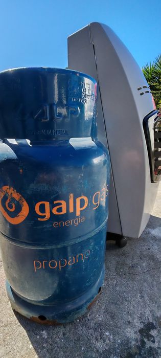 Aquecedor a gás Delongi