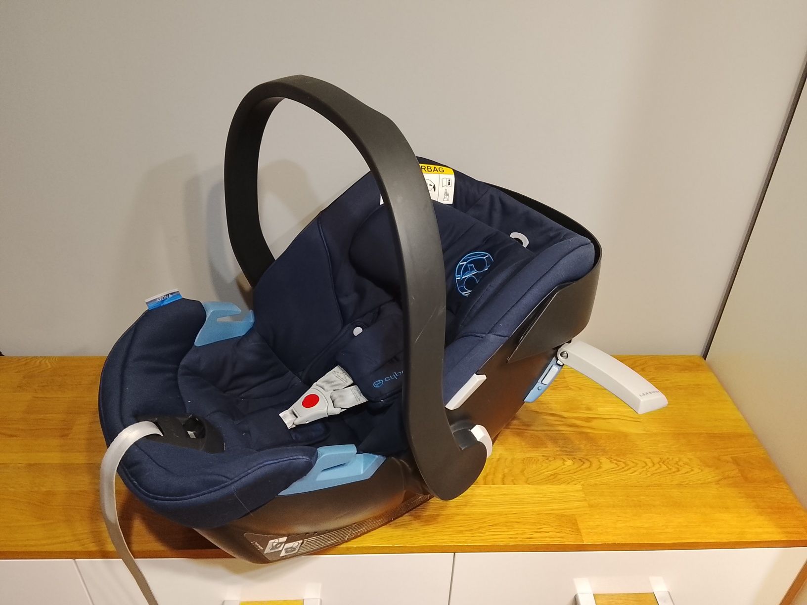 Cybex Aton 5 z bazą nosidełko fotelik + baza