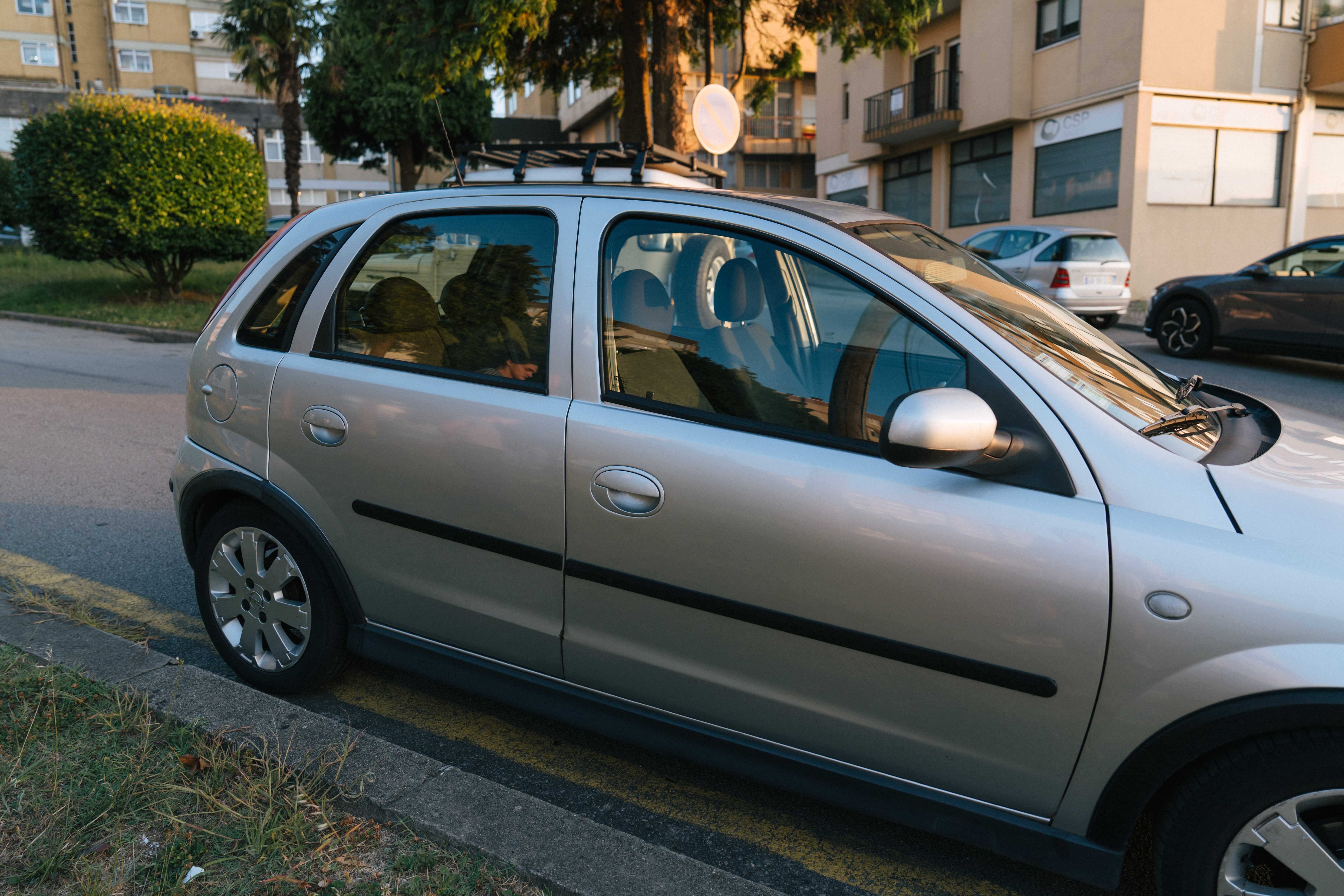 Opel Corsa C 1.2 Gasolina - em bom estado!