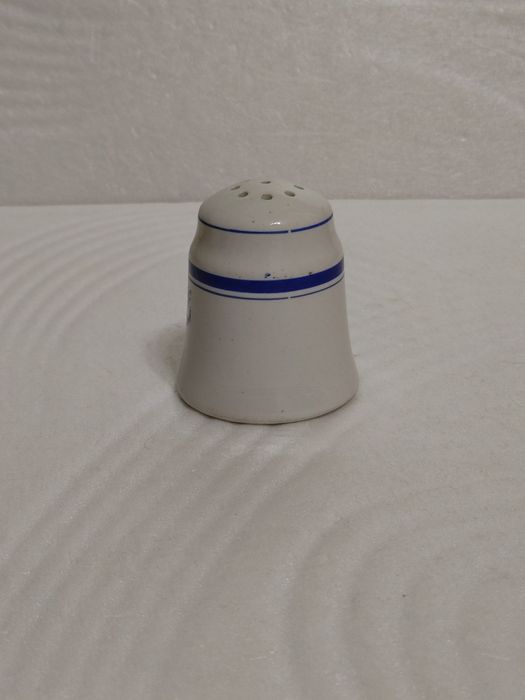 Солонка ВМС Пролетарий фарфоровый завод