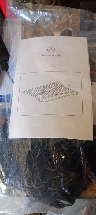 Siatka bagażnika Mercedes oryginalna zapakowana