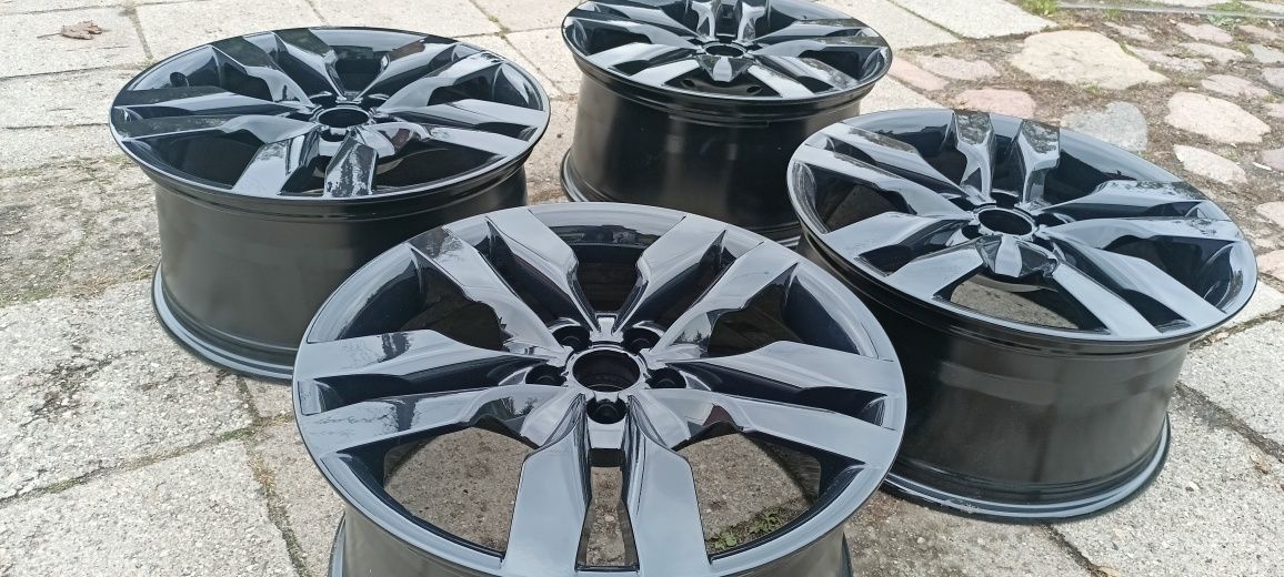 Alufelgi 19 Audi 4F0 Czarne 5x112 VW Skoda Mercedes Seat