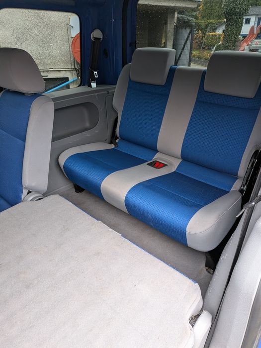 Caddy,7 osób ,1.6 benzyna ,klima, zarejestrowany