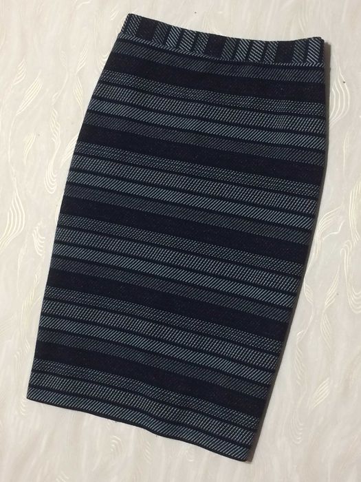 Демісезонна спідниця next , р.56-58