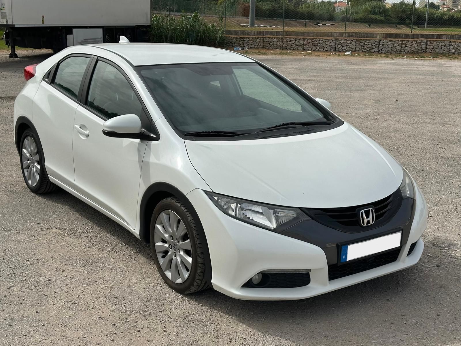 Honda Civic 2.2 i-dtec sport revisões na marca excelente estado