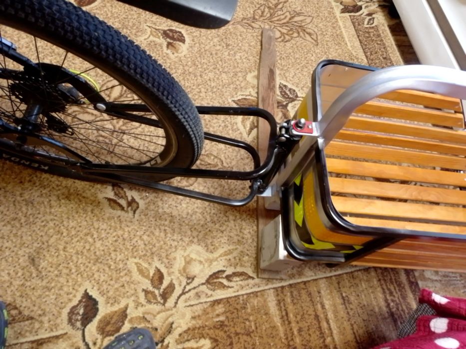 Прицеп для велосипеда.