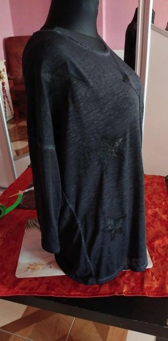 Bluza damska w gwiazdy