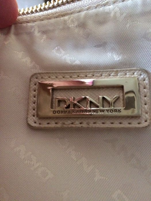 Mala clutch DKNY Nova!!! (original)