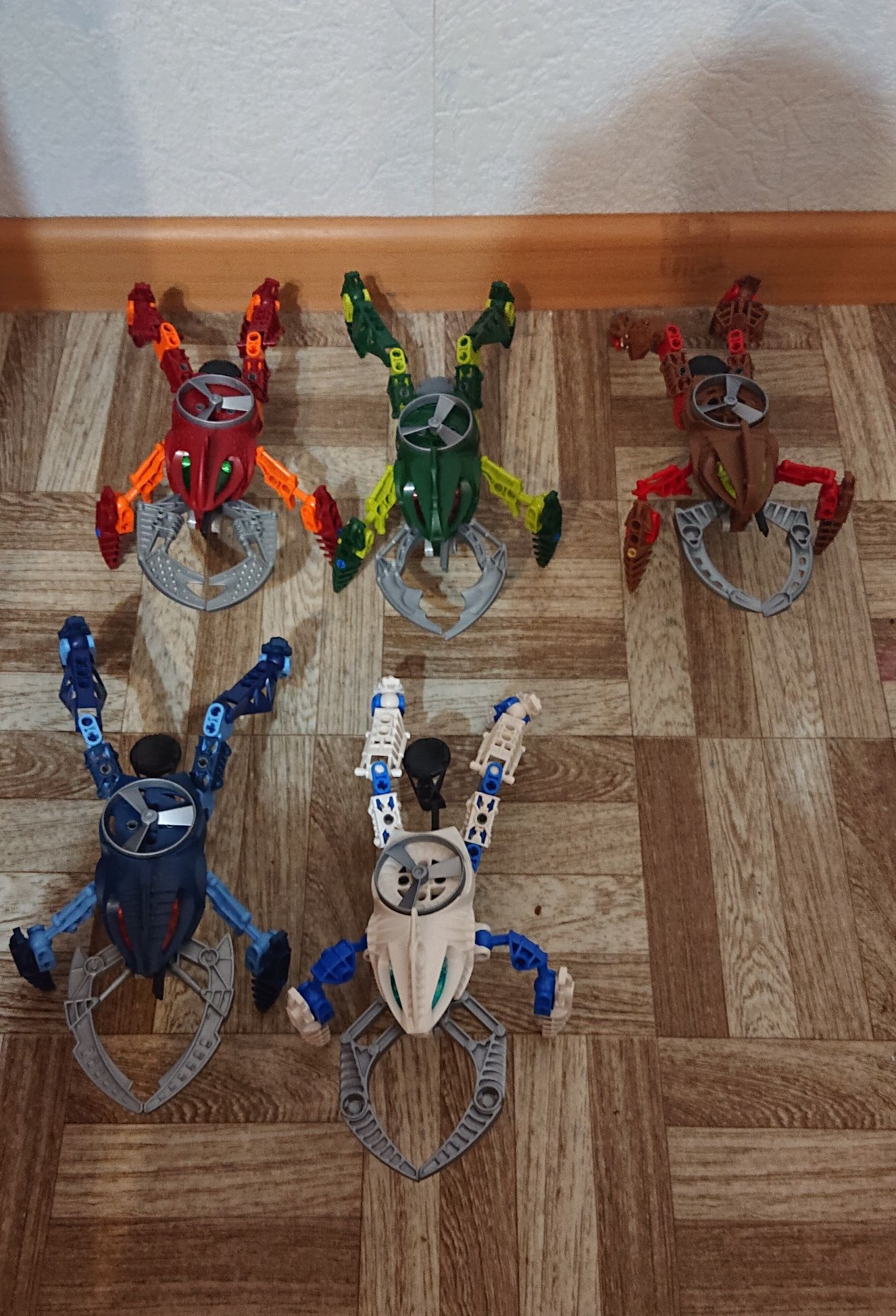 Lego оригинал Bionicle Visorak Boggarak 8743 собран полностью