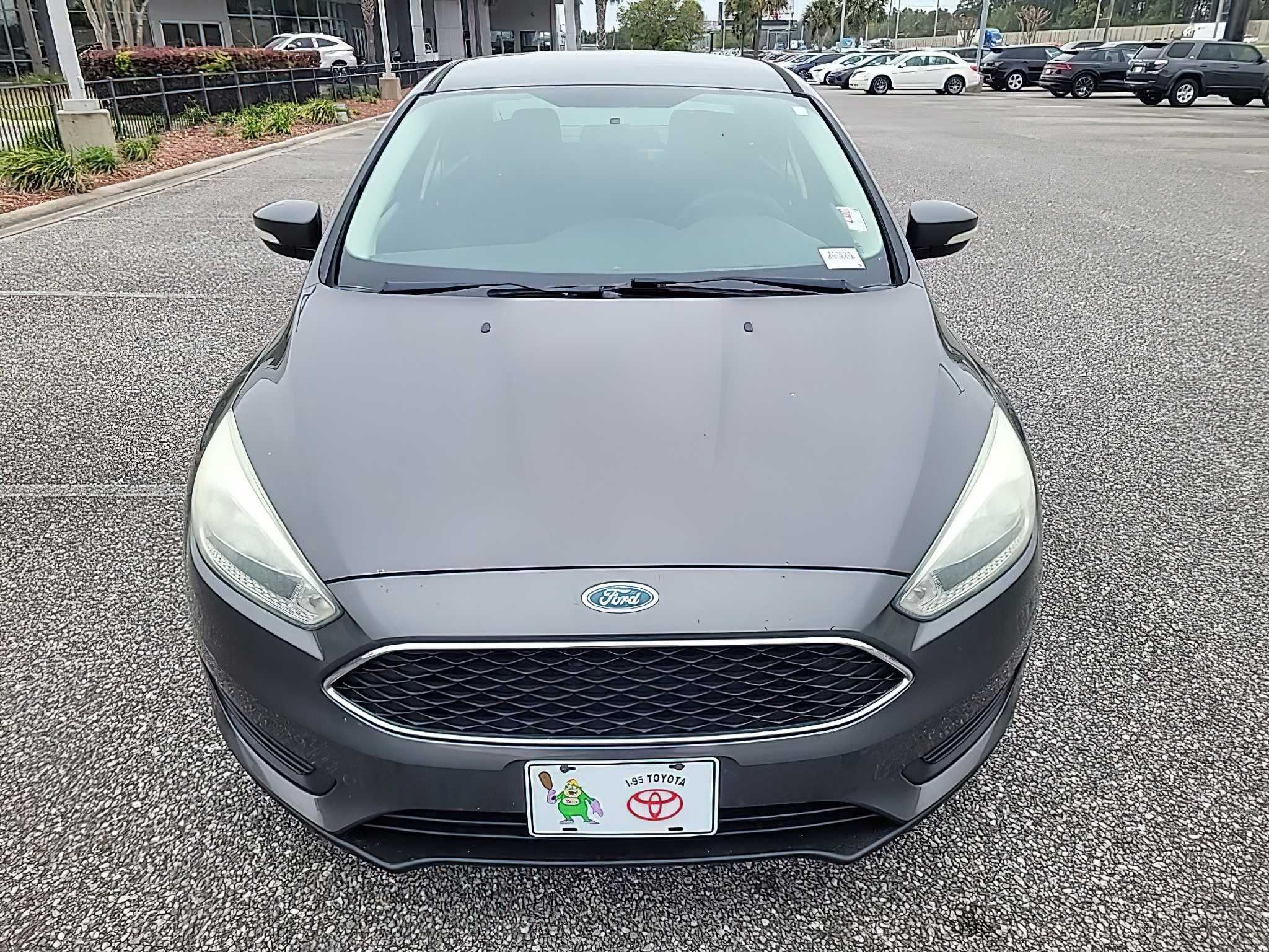 Ford Focus SE 2.0 2015