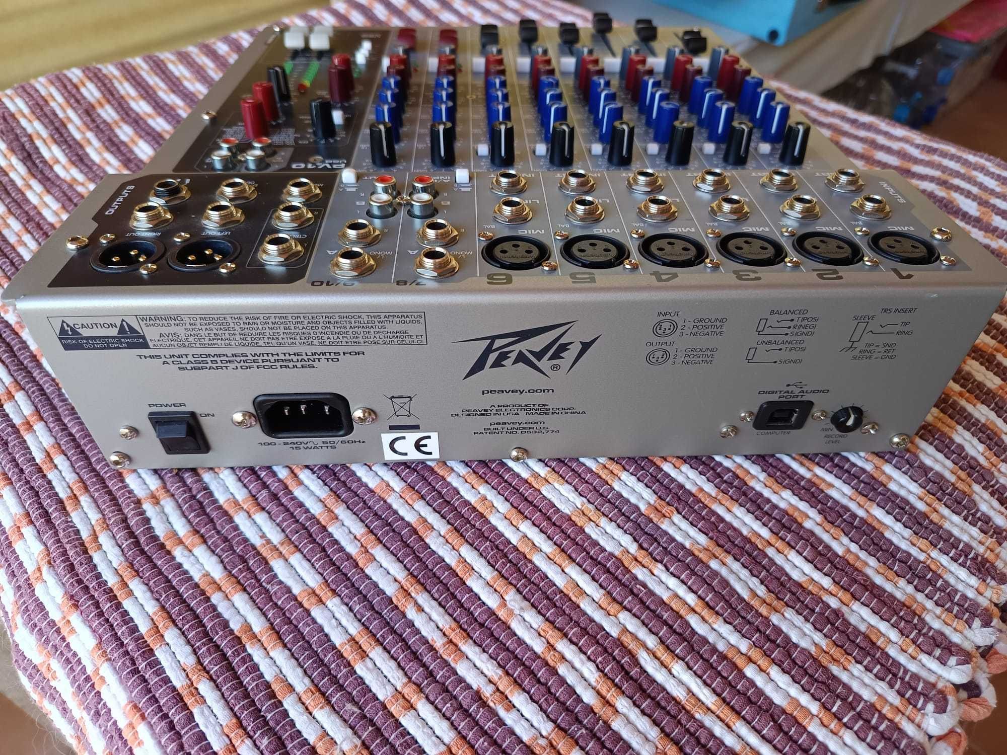 Mesa de mistura Peavey PV10 com entrada/saida USB