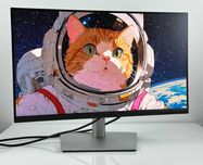 Zaskakujący Monitor Dell P2222H IPS 1920x1080 Do Netflixa Twój kompan!