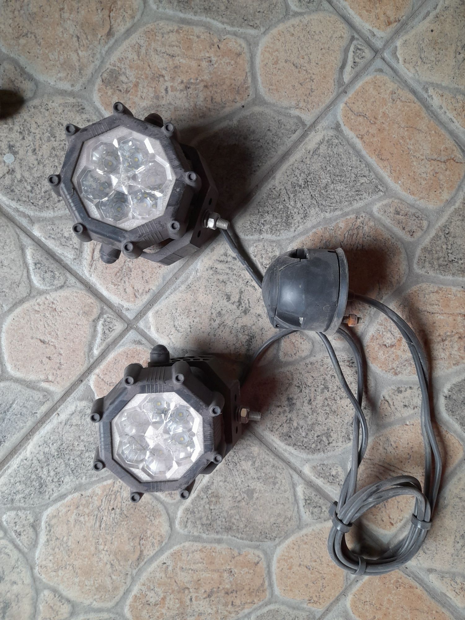 Lampy robocze 100zl