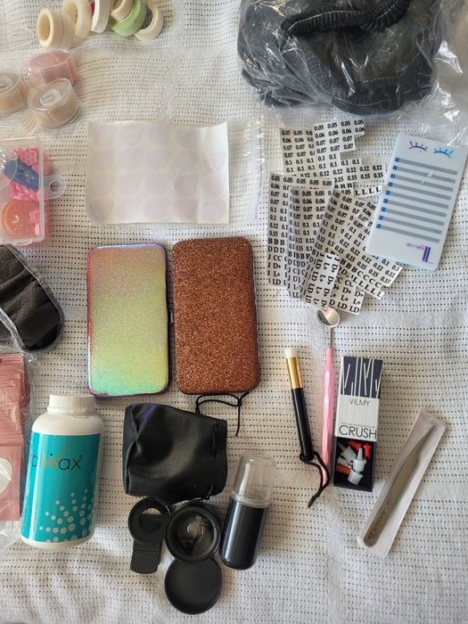 Пінцети та інші товари для нарощування вій