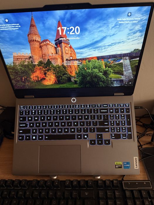 Nowy nie otwierany laptop gamingowy