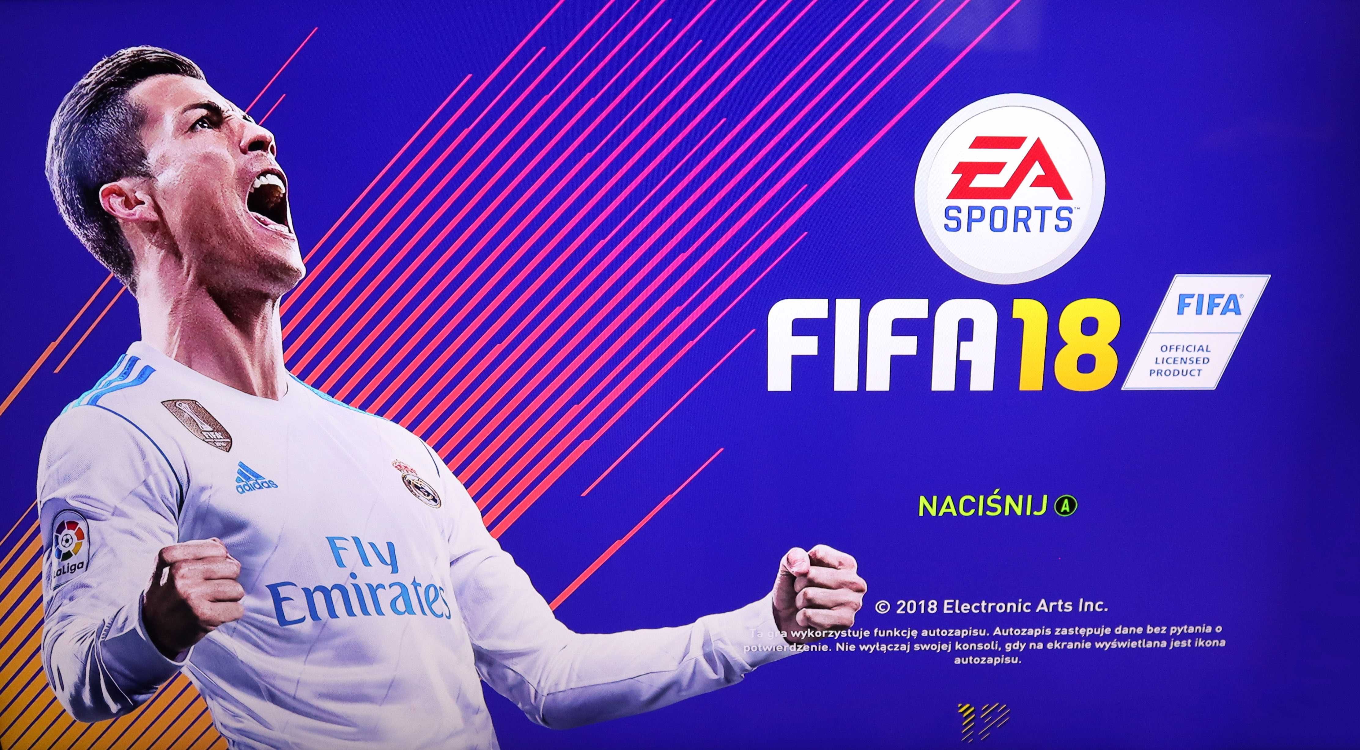 Xbox One 500GB | Pudełko | KINECT | 4 Pady | 3 Gry