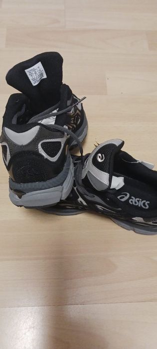 Asics gel nyc pretos