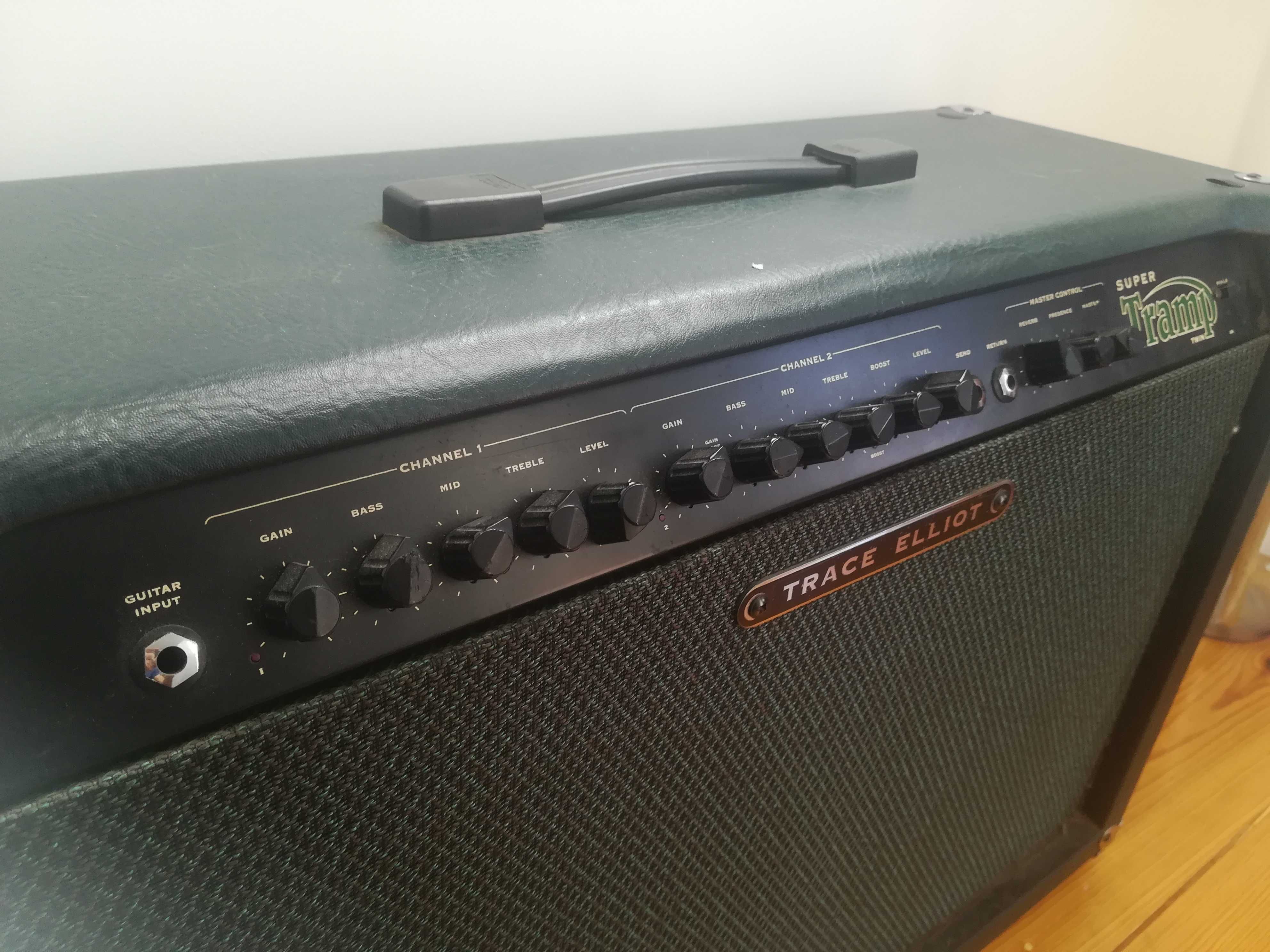 Amplificador de guitarra Trace Elliot Super Tramp Twin