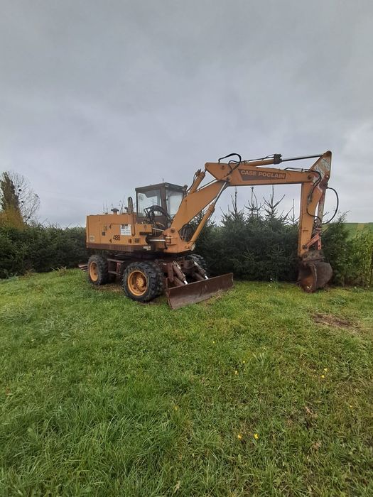 Koparka case JCB Volvo minikoparka