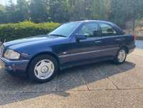 Mercedes-Benz C 180 Elegance