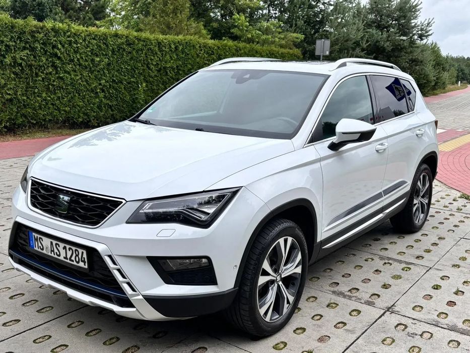 Seat Ateca Super stan 4X4 pdc navi panorama