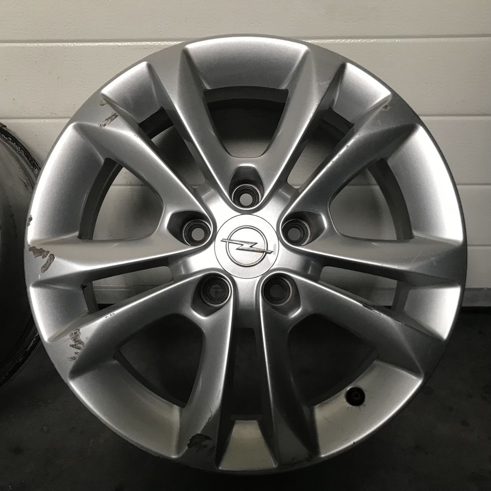 Felgi aluminiowe 16” Opel Astra Corsa Zafira/ 5x110 6J ET40 / (156)