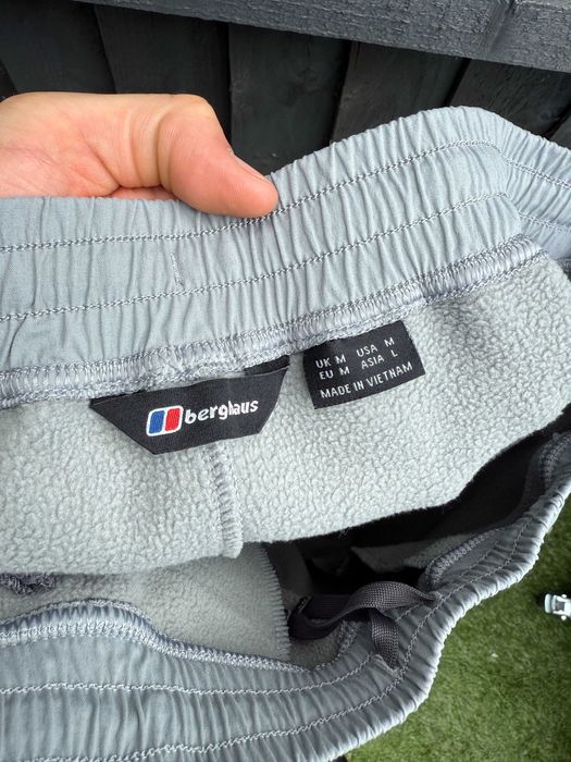 Штани спортивні трекінгові на флісі Berghause стан нових див інші огол