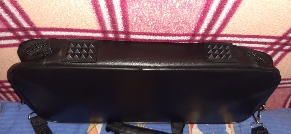 Сумка для ноутбука,